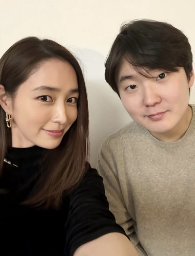 이민정, 팬심이 폭발해…이병헌 NO, 광대 터질듯한 웃음