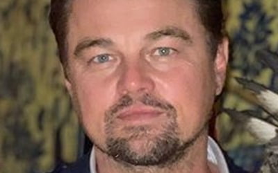 '51세' 디카프리오, ♥20대 여자만 만나는 이유 고백…"내가 젊다고 느껴" [TEN할리우드]