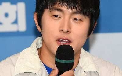 기안84, 박수 칠 때 떠났는데…2%대 시청률로 귀환, "두려움 넘어 슬퍼" ('극한84')