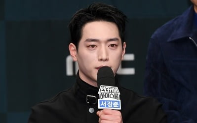 정경호·이보영도 제쳤다더니…서강준 "대체되고 싶지 않아" 생애 첫 연기대상 수상 ('MBC연기대상')