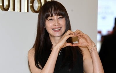 [공식] '원빈♥' 이나영, 결혼 11년 차에 드디어 기쁜 소식 알렸다…법정물 '아너' 2월 첫방 확정