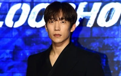 [공식] '35세' 이상이, 군부대 대위됐다…"병사들 일회용품 취급, 안하무인 캐릭터" ('취사병')