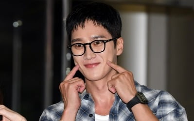 안보현, 오늘(29일) 공식 위버스 오픈