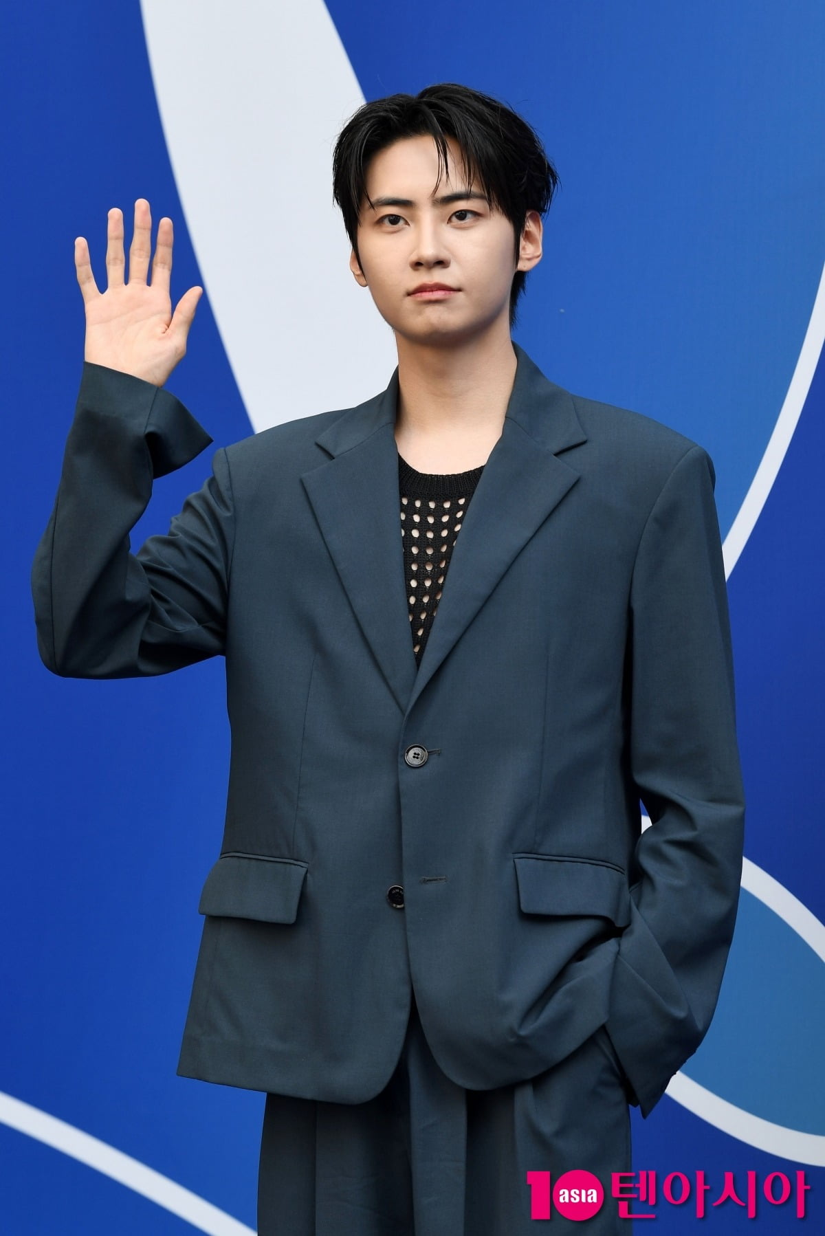 엠넷 조작 논란 피해자라더니…'군면제' 이진혁, 충격 근황 밝혔다 "알바하며 지내" ('4인용식탁')