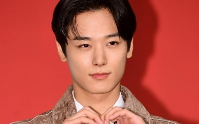 더보이즈 주연, 목도리 둘러주고 싶은 남자 가수 1위 [TEN차트]