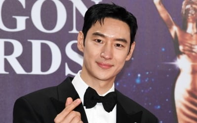 2년 만에 돌아온 이제훈, 제대로 일냈다…'모범택시' 시청률 1위→누적 조회수 1억 뷰 돌파