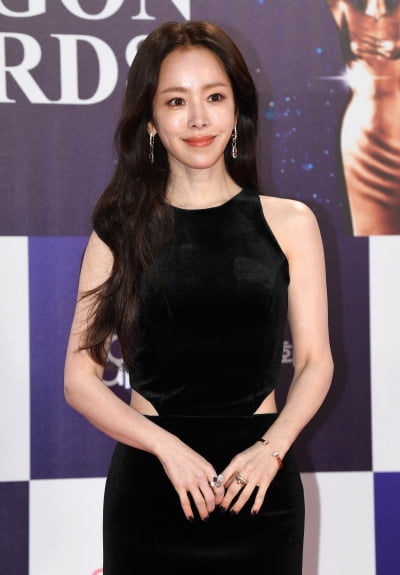 한지민, 연말에 훈훈한 소식 전했다