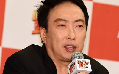 박명수 "연예인 얼굴 관리, 시술해놓고 다이어트라고?" 일갈 ('라디오쇼')