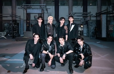 스트레이 키즈, 빌보드서 '세계 최초' 기록 세웠다…"데뷔 이후 모든 앨범 1위 직행"