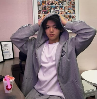 윤후, 부모님 이별 후 두 번째 생일…윤민수·김민지, 미국 안 왔다