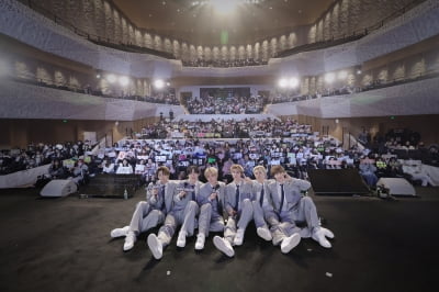 '빌보드 루키'라 불리는 5세대 중소 아이돌…데뷔 10개월 만에 상하이서 글로벌 존재감 각인