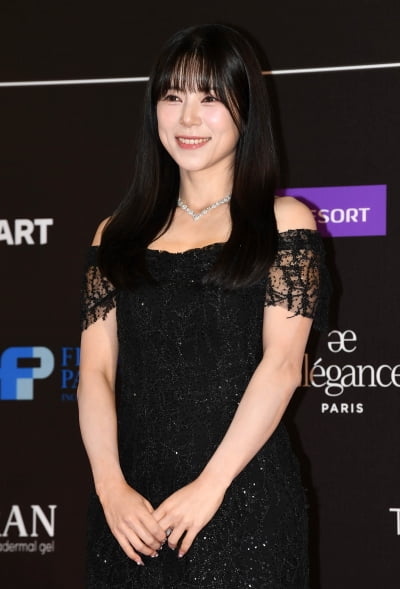 버림받았다고 믿는 입양아 아들, 친모 만났다…양지은 "가족 일에 눈물 나"('퍼즐트립')