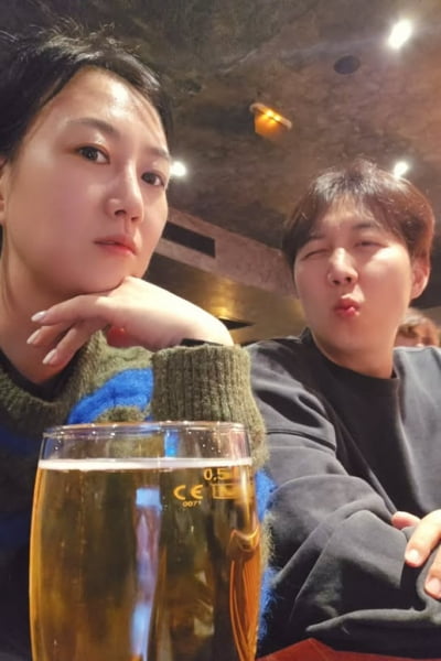 '도경완♥' 장윤정, 사족보행 종료 알린 후 1일 맞춰 일냈다…인력까지 '셀프 공고'