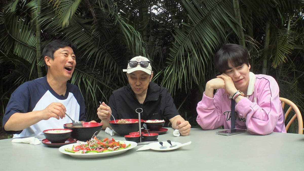 나영석 PD, 제대로 사고쳤다…6년 만에 떠났다더니, 넷플릭스서도 통한 '케냐간세끼' [TEN이슈]