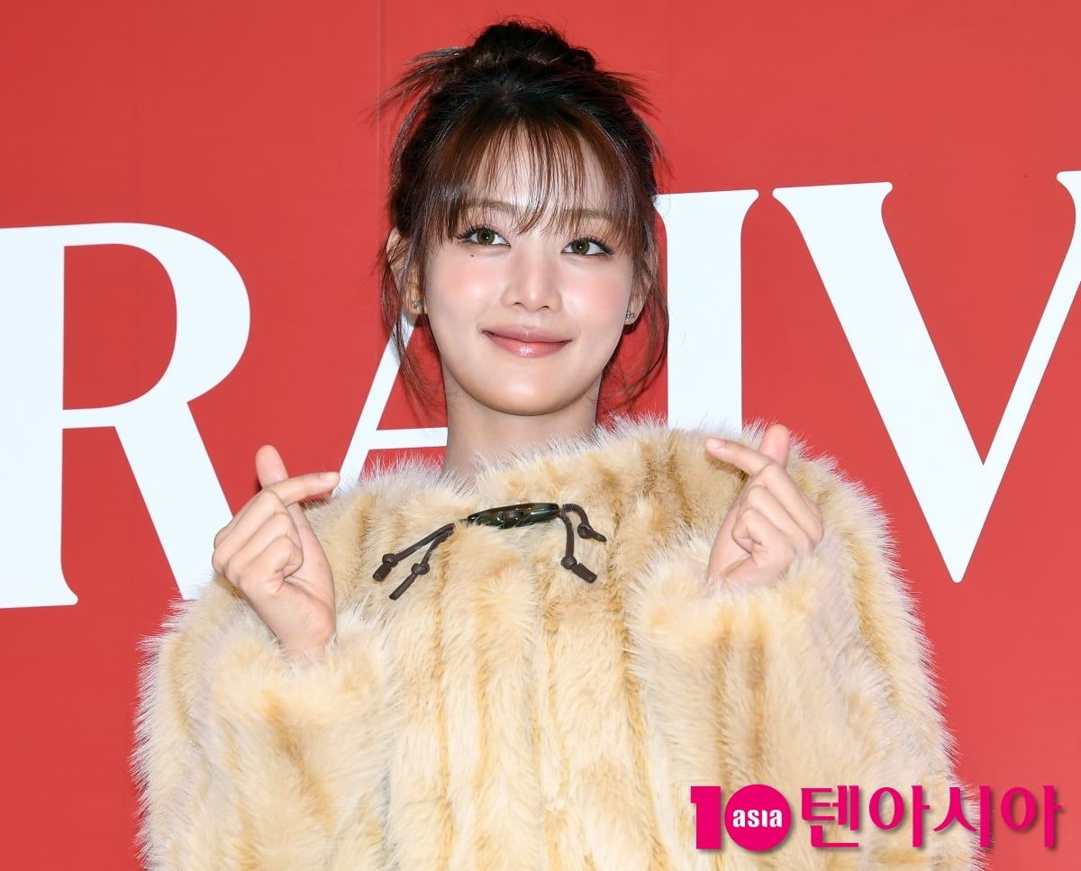 아이들 민니, 추위에도 포기못하는 초미니...인형 미모[TEN포토+]