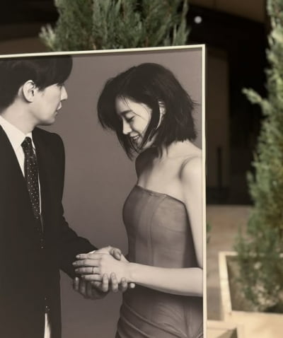 함은정, 청첩장 줬더니 한 달이나 착각…女 아이돌 출신, 스스로도 '황당'