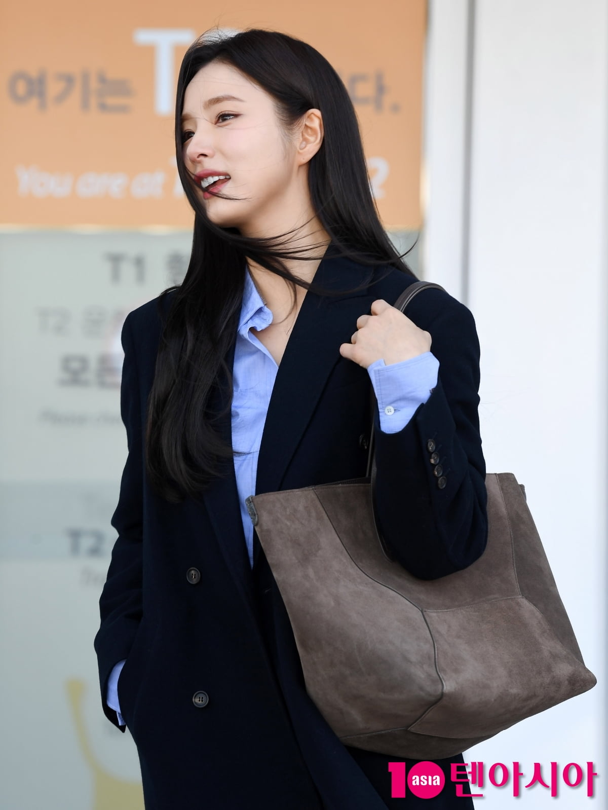 신세경, 바람도 질투하는 미모...두 눈에 별을 박은 것처럼[TEN포토+]