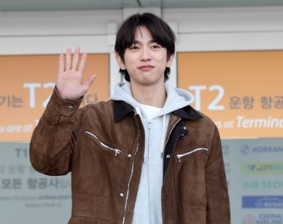 박진영, 남친룩의 정석...짙은 이목구비[TEN포토+]