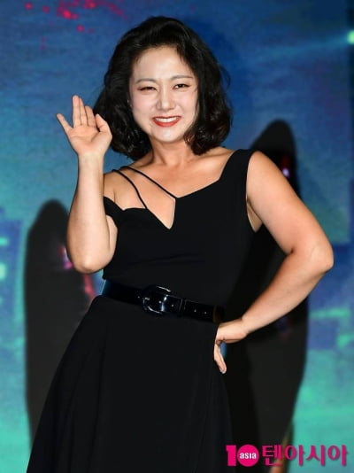 매니저에 뒷처리 지시…'갑질 논란' 터진 박나래, 소속사 미등록까지 적발 [TEN이슈]