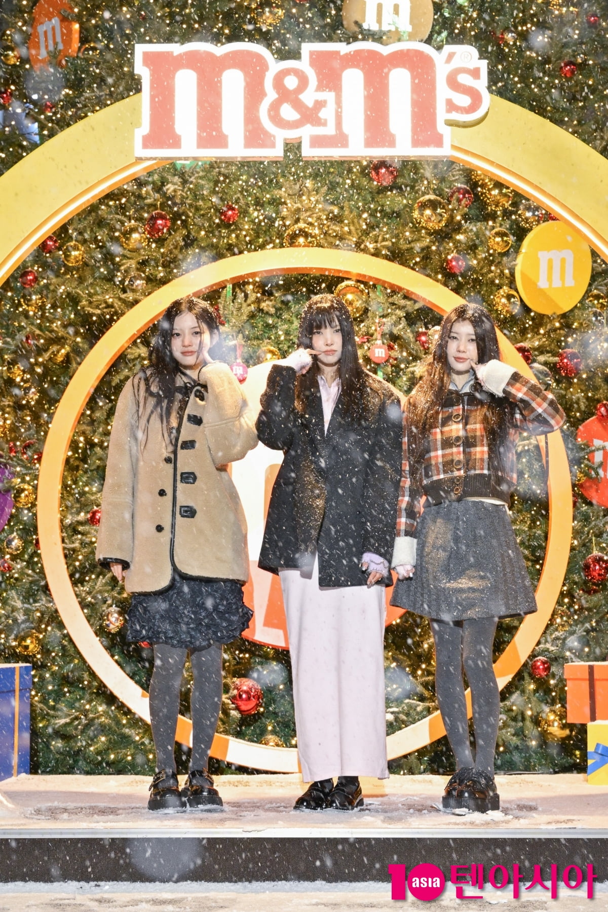 아일릿 민주-윤아-모카, 아름다운 첫눈과 함께[TEN포토]