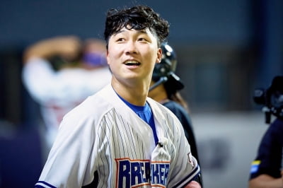 4주 연속 시청률 0%대 굴욕 썼는데…'최강야구' 현역 복귀설 해명 "믿어주셔서 감사해"