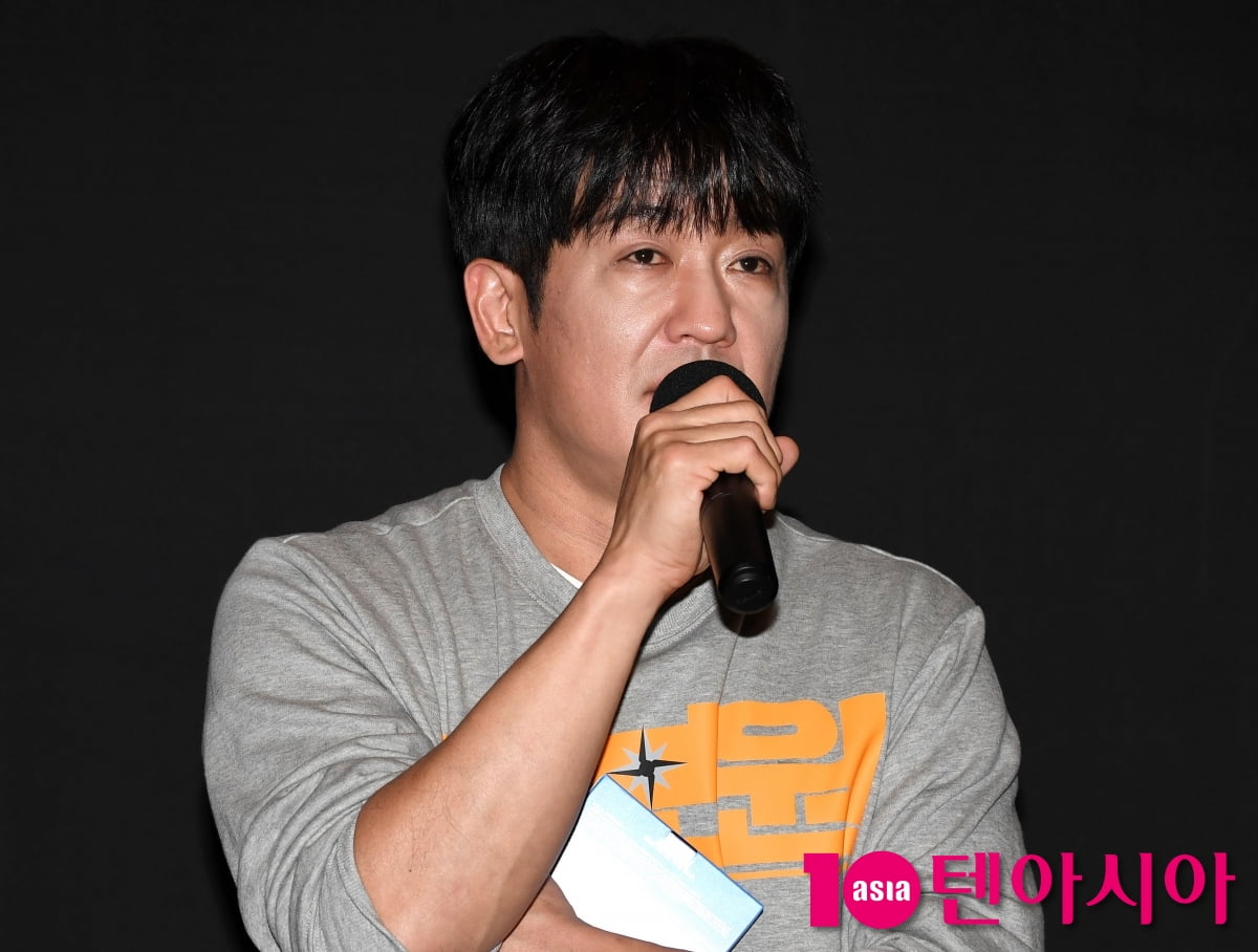 허성태, 첫 주연 영화 감동과 재미...크리스마스까지 무대인사 하고 싶어요[TEN포토]