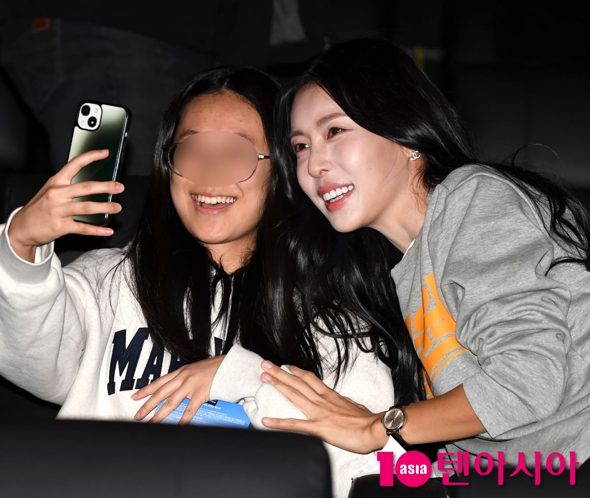 서민주, 이 미소에 빠져든다...정보원 사랑해주세요[TEN포토]