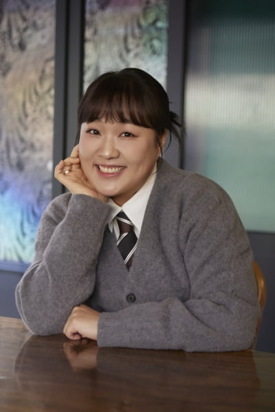 이수지, 17년 만에 깜짝 소식 전해졌다…"SBS 공채 출신인데, SBS 연예대상은 처음" ('자매다방')[인터뷰 ①]