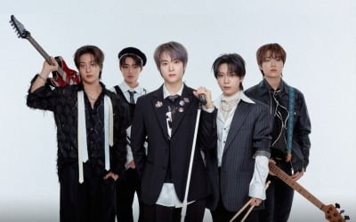 캐치더영, 단독 콘서트로 2026년 시작한다…홍대 롤링홀서 개최