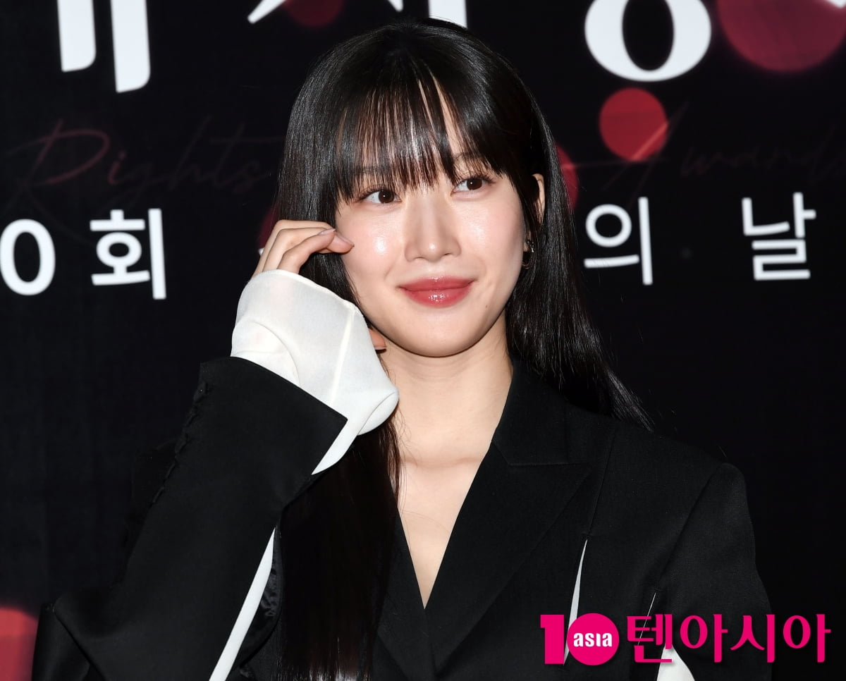 문가영, 청순 그 자체...사랑스러운 눈맞춤[TEN포토]