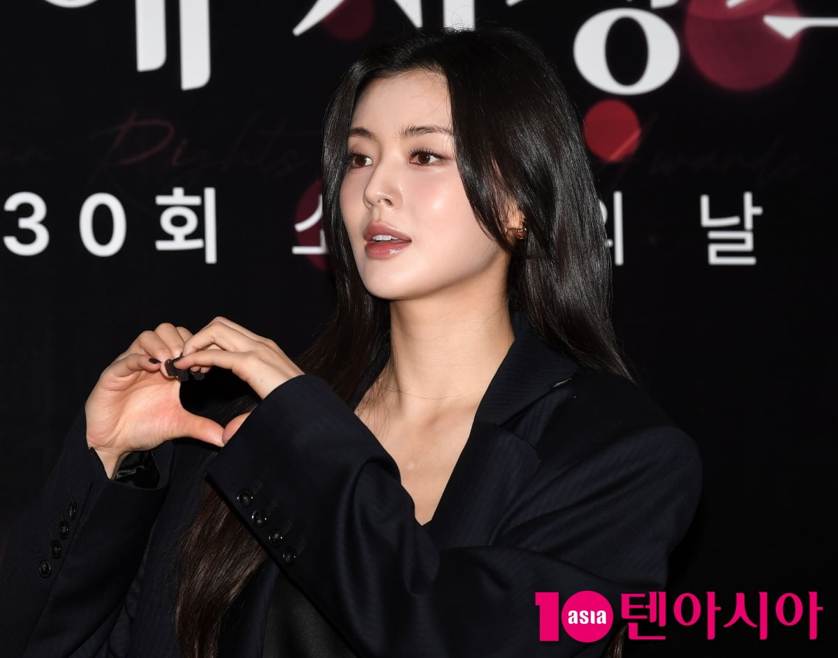 이선빈, 오늘은 섹시하게...위아래 모두 완벽해[TEN포토+]