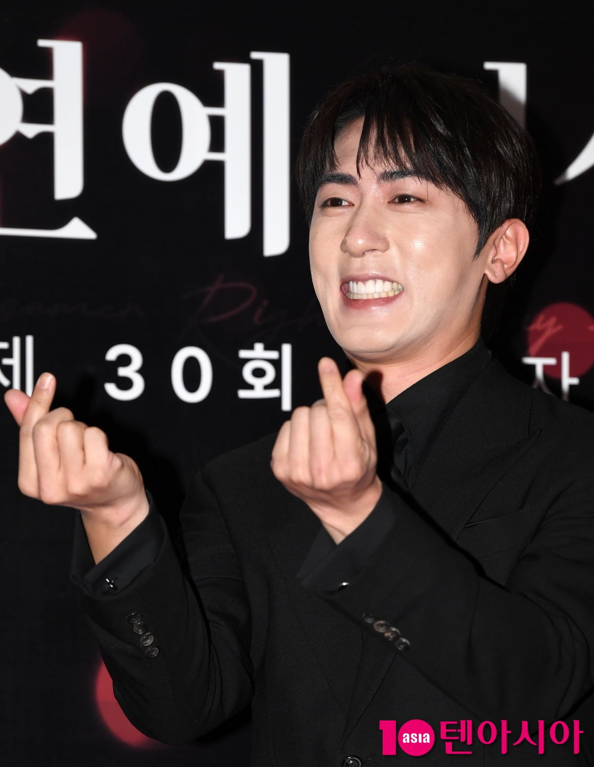 김원훈, 대세남의 미소...할래 말래~[TEN포토+]