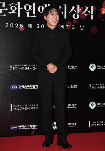 김원훈, 대세남의 미소...할래 말래~[TEN포토+]