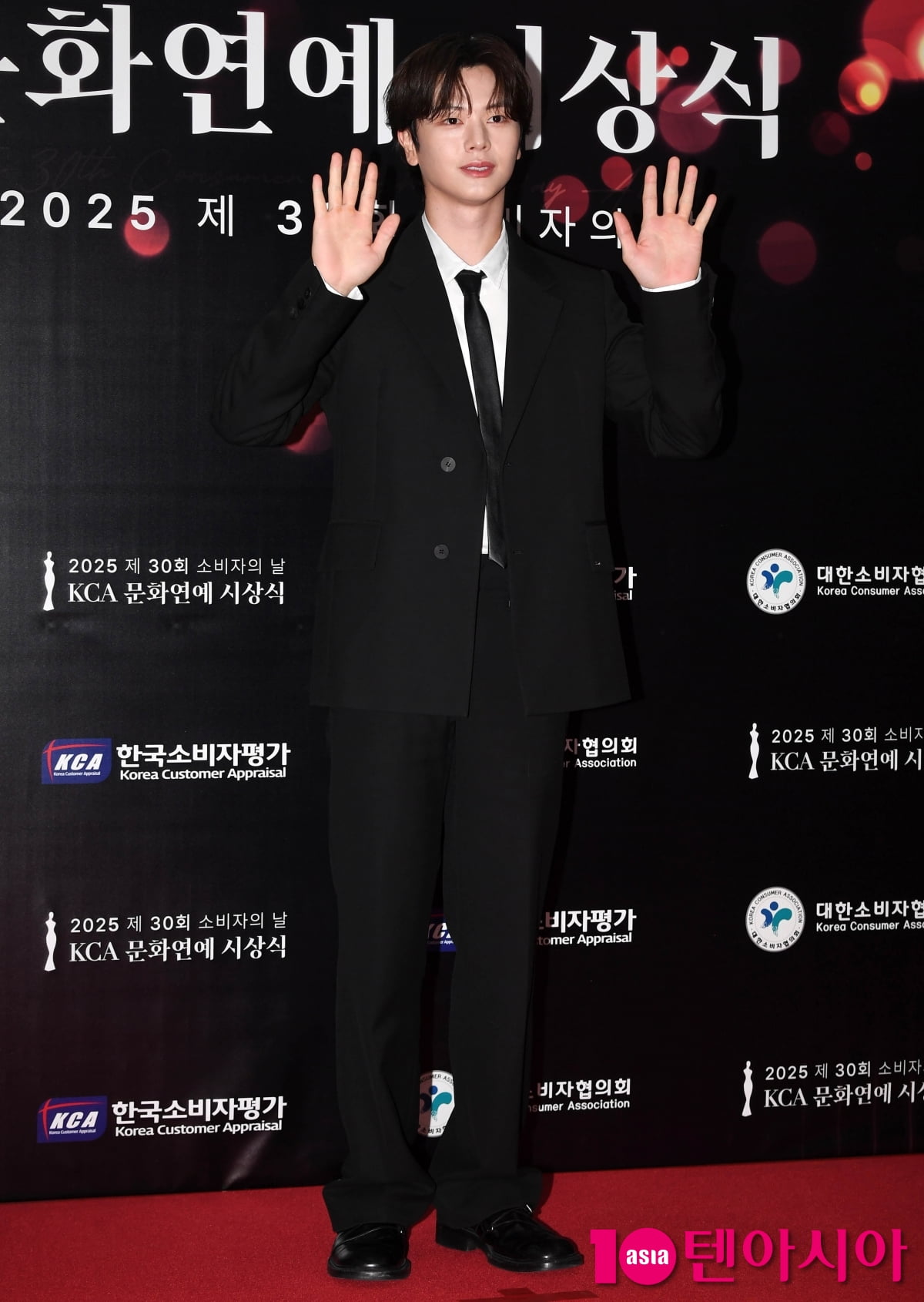 육성재, 매력으로 빈틈없는 외모...귀여움 한스푼[TEN포토+]