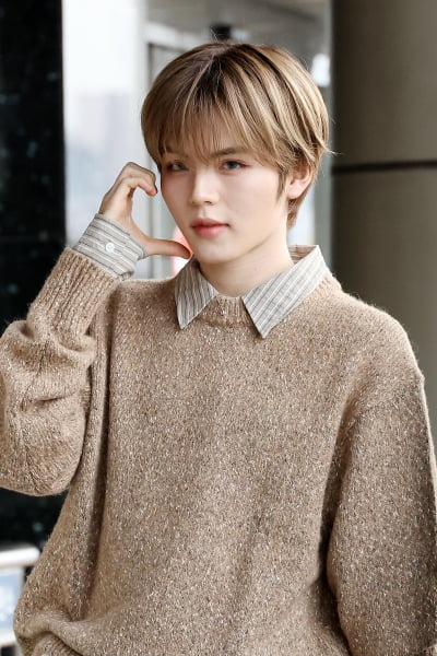 エムビックのミン・カイ、中国デビューに向けて北京へ出発