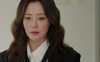 김희선, 후배 성추행 사건 폭로했다…누명 벗겼지만 해고 통보 ('다음생은')