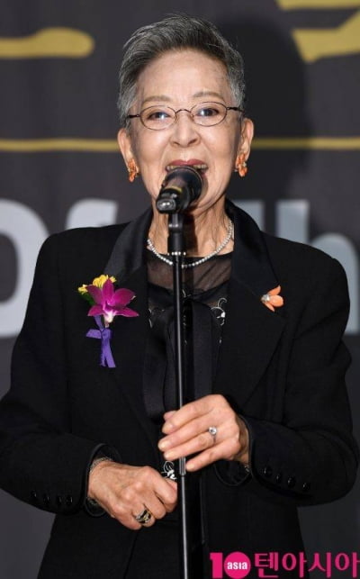 '한국의 엘리자베스 테일러' 김지미, 10일(오늘) 미국서 별세…향년 85세