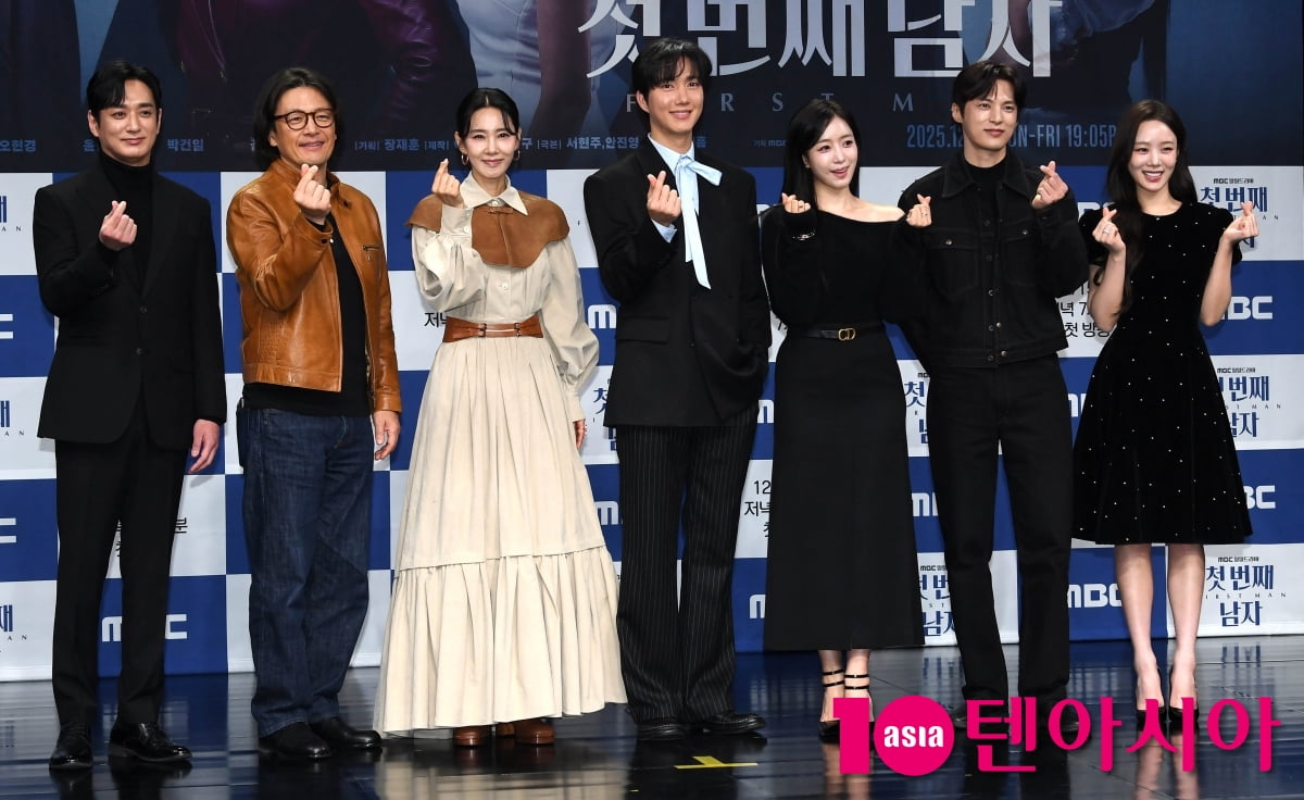 이재황-정찬-김민설-박건일-윤선우-오현경-함은정, 드라마 '첫번째 남자' 주역들[TEN포토+]