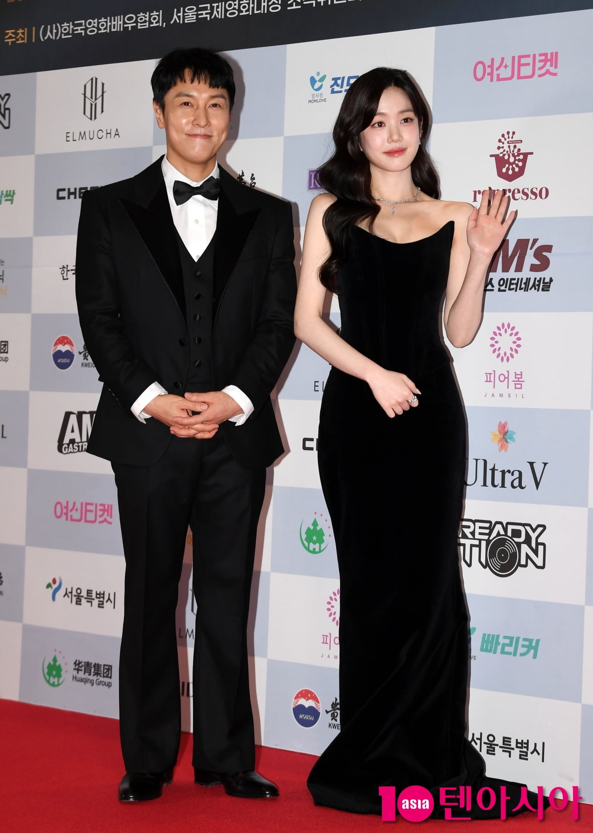 김동완-이유비, 비주얼 카플...서울국제영화대상 2MC[TEN포토]