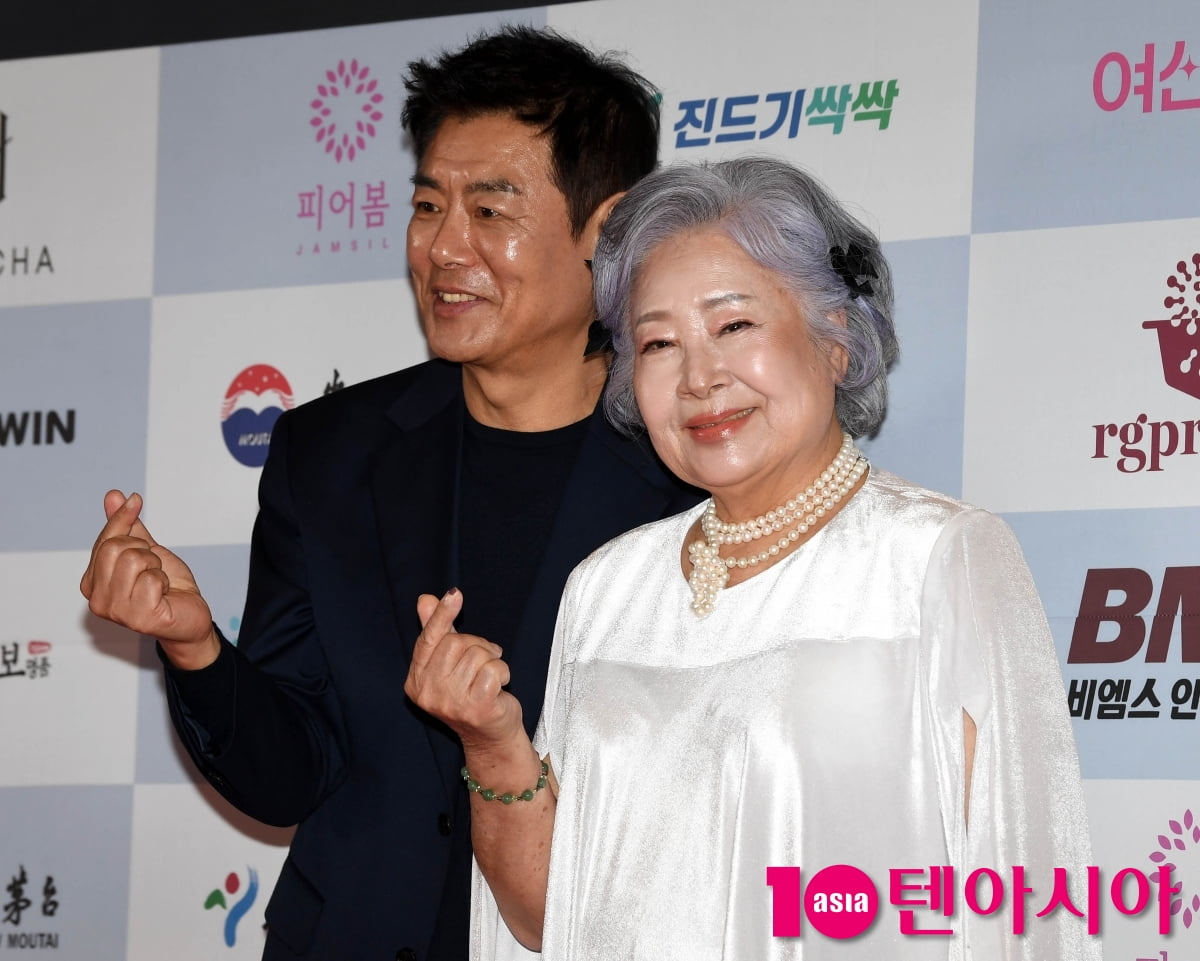 성동일-정혜선, 둘이 합쳐 90년 연기인생[TEN포토]