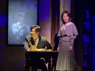 김히어라, 여배우들 워너비 역할 맡자 '미소'…"새하얀 도화지가 버건디로 변해" ('팬레터')