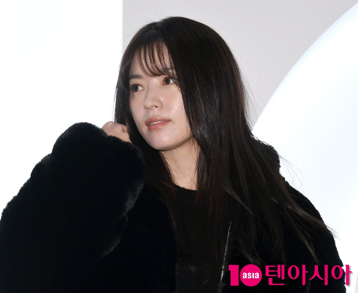 한효주, 수수한 화장에도 빛나는 미모[TEN포토+]