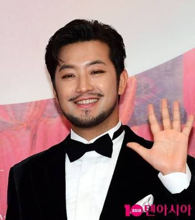 침착맨, 끝내 소신 발언 했다…악플 쏟아지자 "암흑 에너지 영향 받아" ('훈수받습니다')