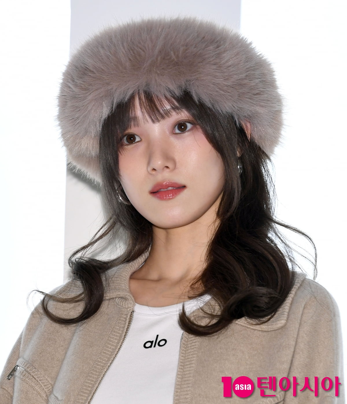 이성경, 핫팬츠+크롭티...섹시한 트레이닝복[TEN포토+]