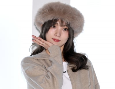 이성경, 아찔한 핫팬츠...부러질듯한 각선미[TEN포토+]