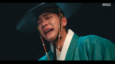 강태오, 김세정 정체 알더니 무릎 꿇고…눈물샘 폭발에 최고 5.9% 기염 ('이강달')