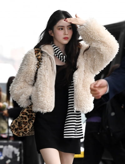 한소희, 겨울에도 포기못하는 초미니...오늘도 이쁨[TEN포토+]