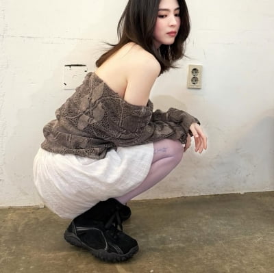 '52억 펜트하우스' 한소희, 충격적인 비주얼…청초+섹시 공존