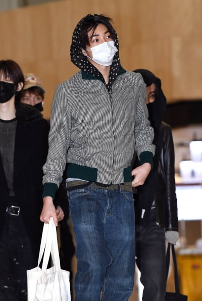 코르티스 건호, 비주얼 막내 짙은 이목구비[TEN포토]