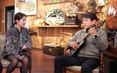 명색이 19년차 아나운서인데…전현무도 못 참았다, 발음 저격당하자 '혀 인증' ('사당귀')